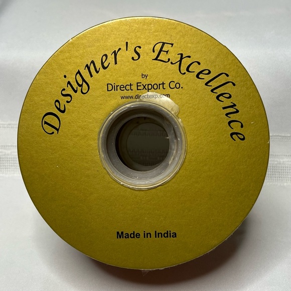 Designer’s Excellence Wired Ribbon Metallic Plaid 10 yards NEW Sealed - Picture 2 of 7